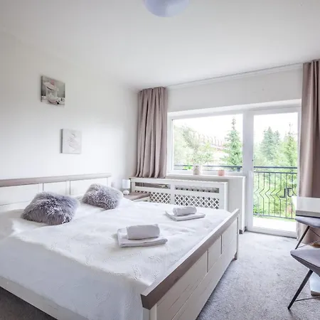 Nezábudka, - 5 Minút Od Zubačky Appartamento *